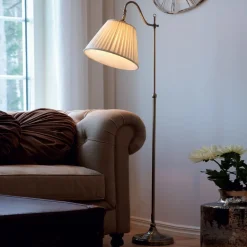 Antik gulvlampe Charleston antik messing