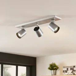 Arcchio Iavo-loftspot, kantet, alu, 3 lyskilder