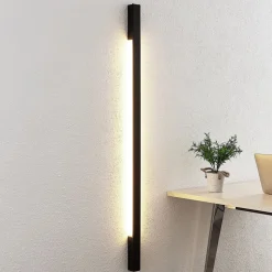 Arcchio Ivano LED-væglampe, 130 cm, sort