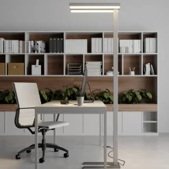 Arcchio LED-gulvlampe Logan Basic, sølv, 6.000 lm, dæmpbar