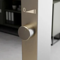 Arcchio LED-gulvlampe Logan Basic, sølv, 6.000 lm, dæmpbar