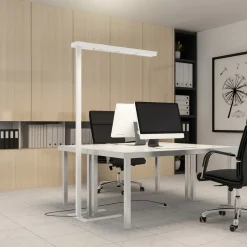 Arcchio LED-gulvlampe til kontor Susi, hvid, sensor, touchdæmper