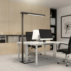 Arcchio LED-gulvlampe til kontor Susi, sæt med 2, sort, sensor