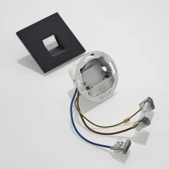 Arcchio LED-indbygningslampe Vexi, 7,5 cm x 7,5 cm, sort, CCT