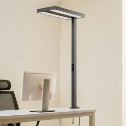 Arcchio LED-klemmelampe Logan sort, dæmpbar, sensor
