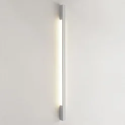 Arcchio LED-væglampe Ivano, 130 cm, hvid, aluminium