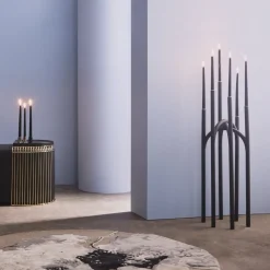 AYTM Angui lysestage, sort, højde 92 cm, jern