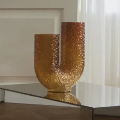 AYTM Arura-vase, ravfarvet, højde 40 cm, bredde 34 cm, glas