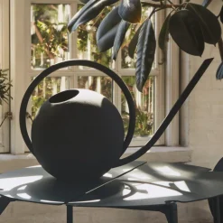 AYTM Globe vandkande, sort, længde 55,3 cm, aluminium