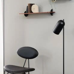 AYTM Gulvlampe Luceo, sort