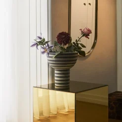 AYTM Varia vase, sort, Ø 23 cm, højde 24 cm, keramik