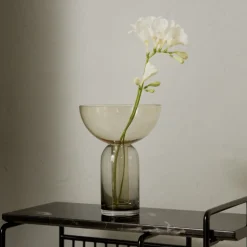 AYTM Vase Torus, ravfarvet, Ø 25 cm, højde 33 cm, glas