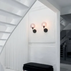 Ballroom Short væglampe, røggrå, glas, mundblæst