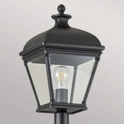 Bayview udendørslampe af støbt aluminium