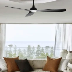 Beacon loftventilator Moto, sort, Ø 132 cm, støjsvag