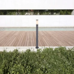 Boston stibelysning, højde 110 cm, med sensor