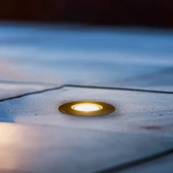 BRUMBERG Hybride Flat LED-gulvlampe til indbygning, 11 cm