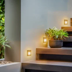 BRUMBERG Wall Kit68 indbygning, flad, kantet, sort