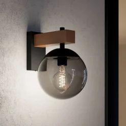 Bufalata udendørs væglampe, sort/træ/røggrå