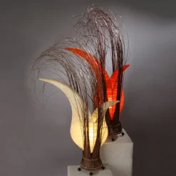 Bunga bordlampe i blomsterform, cremefarvet