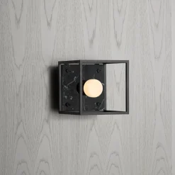 Buster + Punch LED-pære E27 5W opal 2.700K dæmpbar