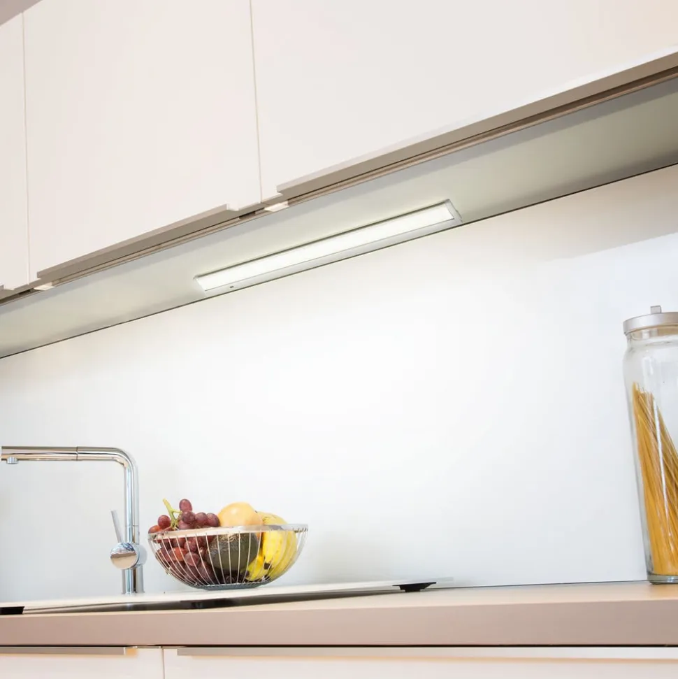 Cabinet Light Swing møbellampe med sensor