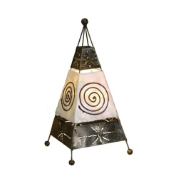 Carlo bordlampe med spiral- og solmotiv