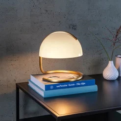 Cato retro-bordlampe med skærm af mælkeglas, hvid