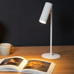 Clubs bordlampe, hoved kan drejes og roteres, hvid