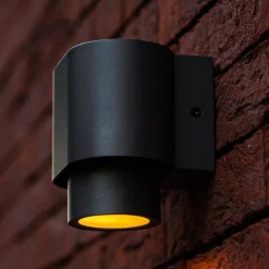 Cypres udendørs væglampe, IP44, 1 lyskilde