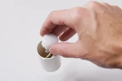 Downlight Livia Ø 6 cm sort/frostet kunstharpiks G9 4,000K