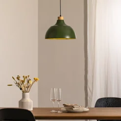 Envostar Kaitt hængelampe, mørkegrøn, Ø 34 cm, trædetaljer