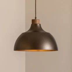 Envostar Kaitt hængelampe, brun, Ø 34 cm, trædetaljer