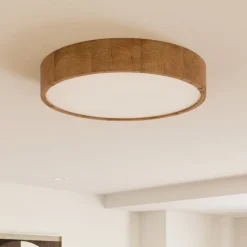 Envostar loftlampe Kerio, Ø 47 cm, naturligt egetræ