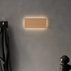 Envostar Tavola væglampe, egetræ, 35x16cm