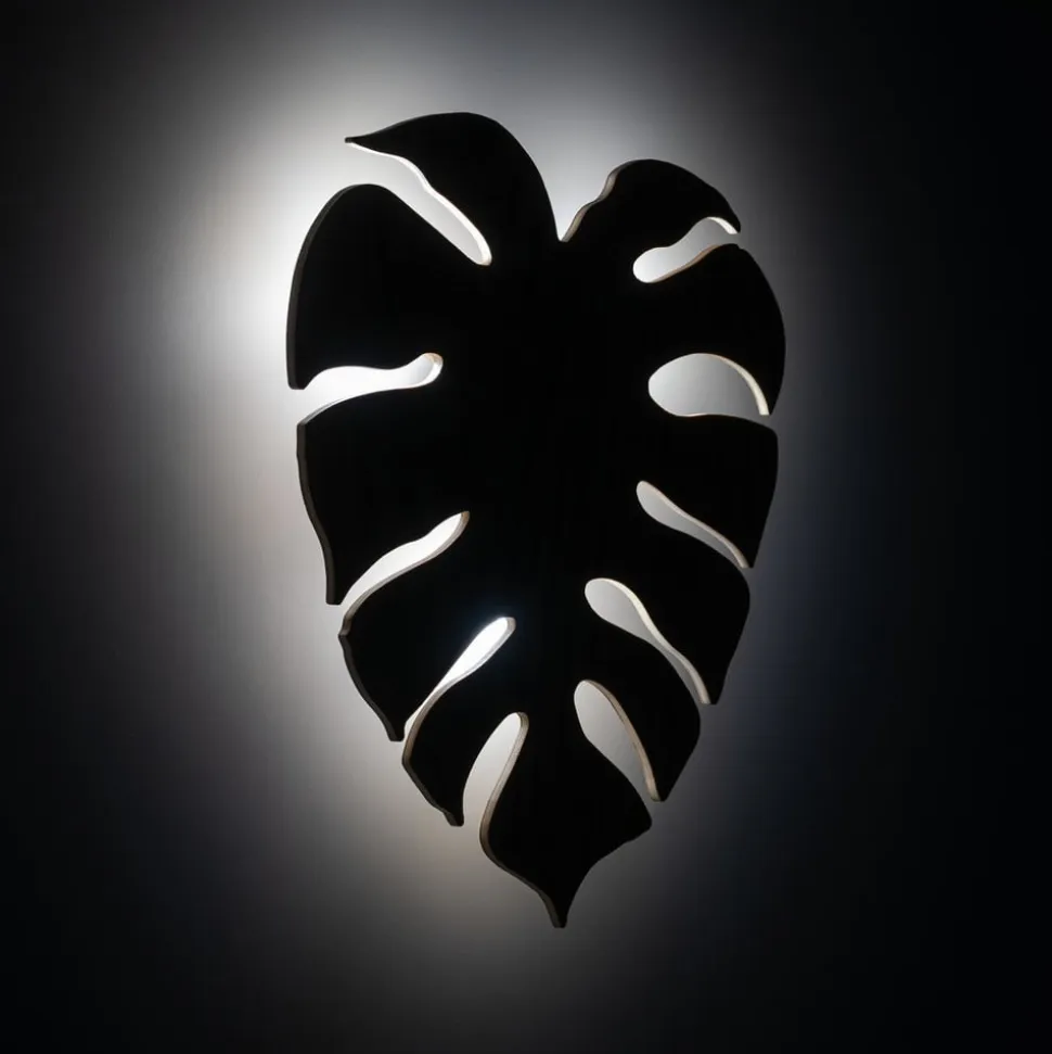 Envostar væglampe Folah, bladform, lyst træ, 40 x 35 cm