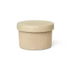 ferm LIVING Bon-beholder, højde 6,5 cm, beige, porcelæn