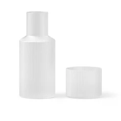 ferm LIVING Ripple Lille karaffelsæt, hvid, glas, 2 dele