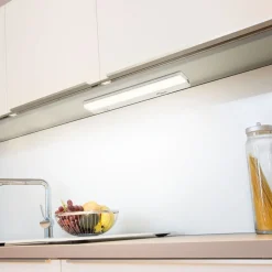 Fida LED-underskabelysning, længde 60 cm, dæmper