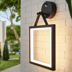 Firkantet LED-væglampe Mirco med bevægelsessensor