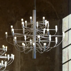 FLOS 2097/30 LED-lysekrone, matteret, hvid