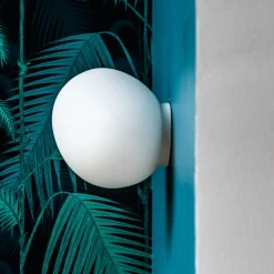 Foscarini Gregg piccola væglampe, hvid, IP44, glas