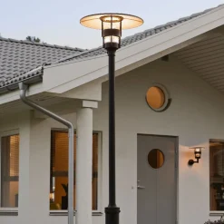 Freja lygtepæl, sort