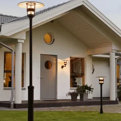 Freja lygtepæl, sort