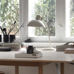 FRITZ HANSEN Kaiser Idell 6556-T, blank hvid