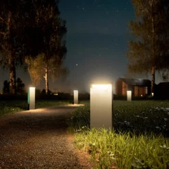 Genopladelig LED-solcellelampe Nusolar antracit, højde 34 cm