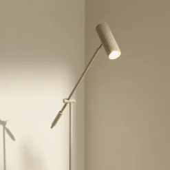 Globen Lighting Gulvlampe Hubble READ, beige, metal