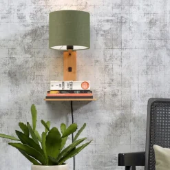 GOOD & MOJO Andes væglampe med hylde, grøn/natur