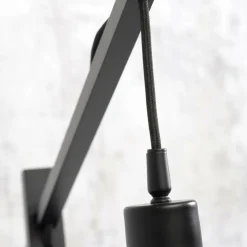 GOOD & MOJO Merapi gulvlampe, sort