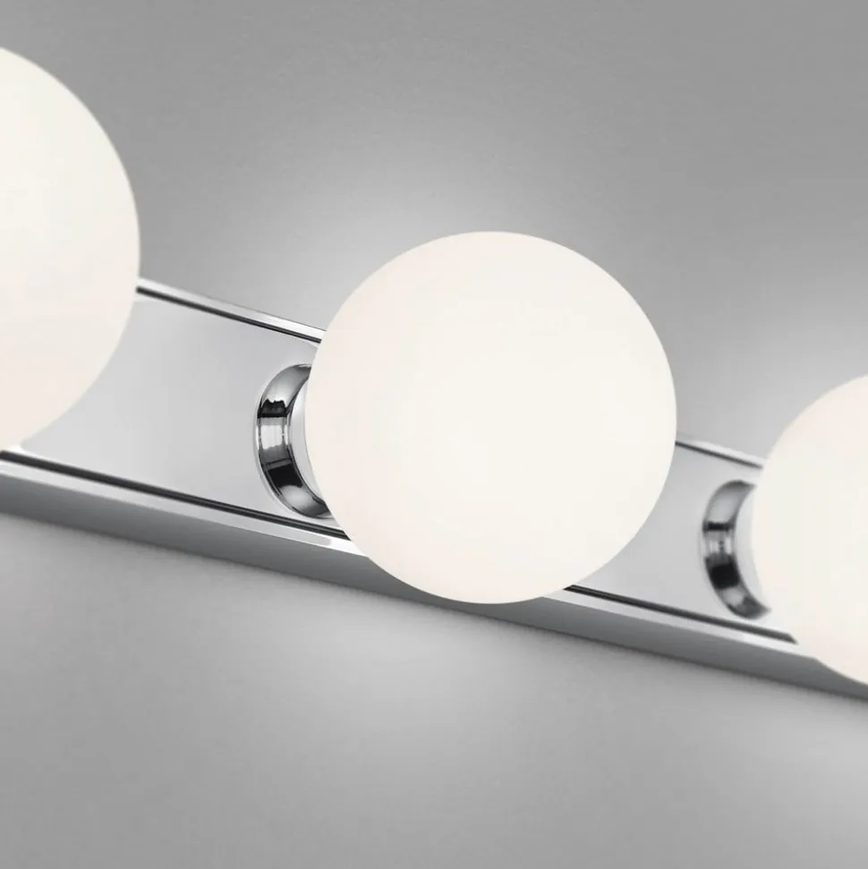 Helestra Lis LED-spejllampe, 4 lyskilder